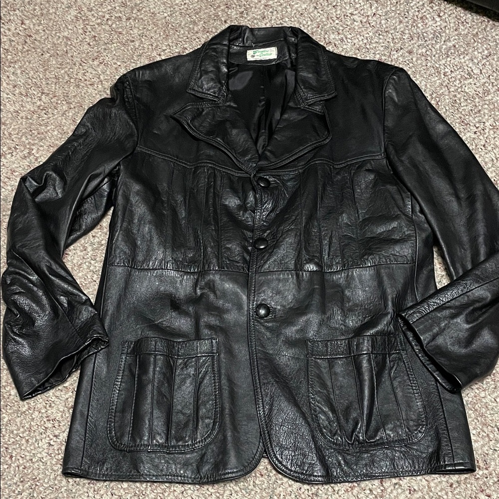 Vintage 70s Black Leather wide lapel liner 3 button Jacket- amazing condition